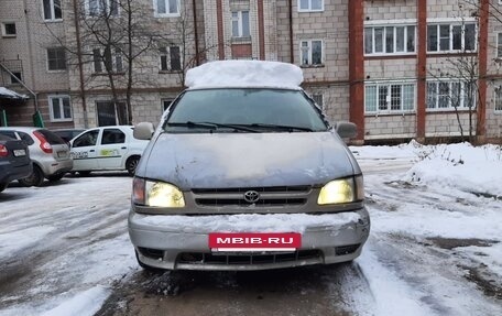 Toyota Sienna I, 2001 год, 499 999 рублей, 25 фотография