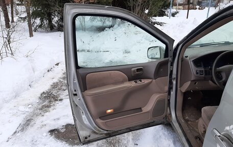 Toyota Sienna I, 2001 год, 499 999 рублей, 35 фотография