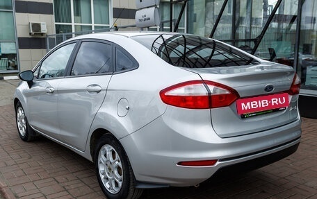 Ford Fiesta, 2015 год, 784 000 рублей, 3 фотография