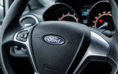 Ford Fiesta, 2015 год, 784 000 рублей, 13 фотография