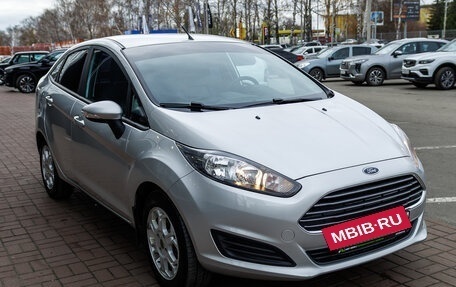 Ford Fiesta, 2015 год, 784 000 рублей, 7 фотография