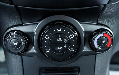 Ford Fiesta, 2015 год, 784 000 рублей, 23 фотография