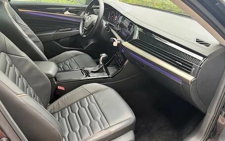 Volkswagen Passat B8 рестайлинг, 2021 год, 2 000 000 рублей, 6 фотография