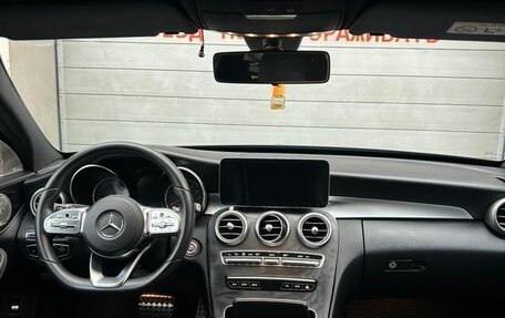 Mercedes-Benz C-Класс, 2019 год, 2 400 000 рублей, 3 фотография