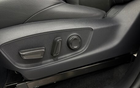 Toyota Tacoma, 2024 год, 7 990 000 рублей, 8 фотография