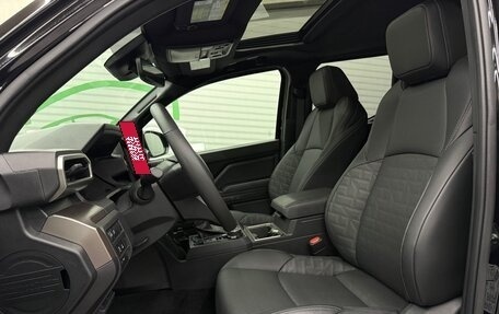 Toyota Tacoma, 2024 год, 7 990 000 рублей, 12 фотография