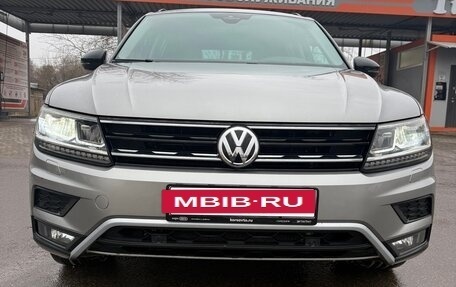 Volkswagen Tiguan II, 2020 год, 2 720 000 рублей, 2 фотография