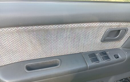 Mitsubishi Space Wagon III, 1998 год, 180 000 рублей, 5 фотография