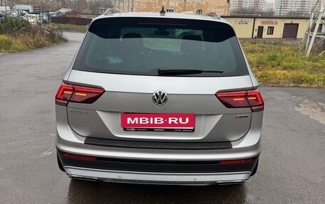 Volkswagen Tiguan II, 2020 год, 2 720 000 рублей, 11 фотография