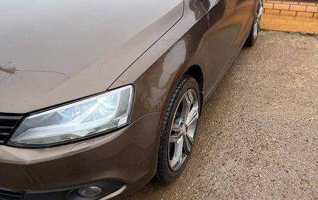 Volkswagen Jetta VI, 2012 год, 960 000 рублей, 6 фотография