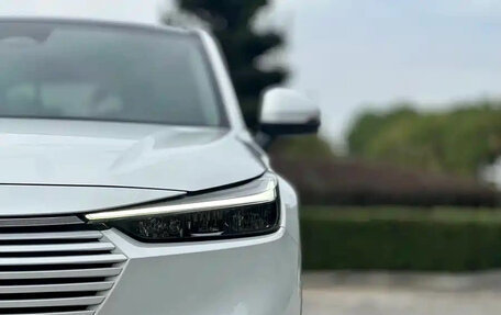 Honda Vezel, 2023 год, 1 500 000 рублей, 6 фотография