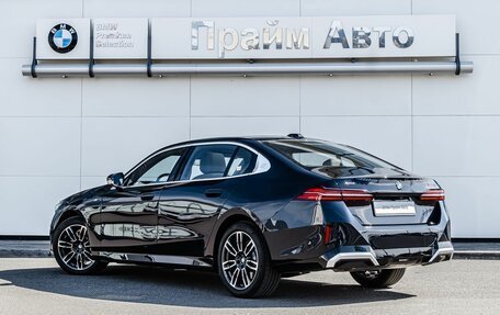 BMW 5 серия, 2025 год, 8 490 000 рублей, 6 фотография