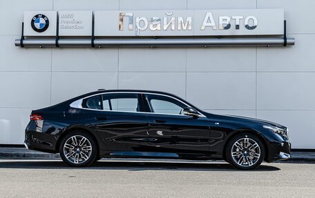 BMW 5 серия, 2025 год, 8 490 000 рублей, 8 фотография