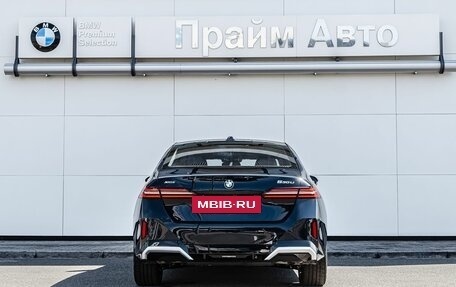 BMW 5 серия, 2025 год, 8 490 000 рублей, 4 фотография
