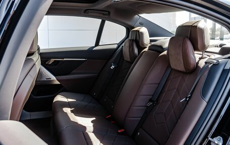 BMW 5 серия, 2025 год, 8 490 000 рублей, 12 фотография