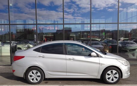 Hyundai Solaris II рестайлинг, 2016 год, 978 000 рублей, 4 фотография