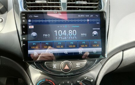 Hyundai Solaris II рестайлинг, 2016 год, 978 000 рублей, 9 фотография