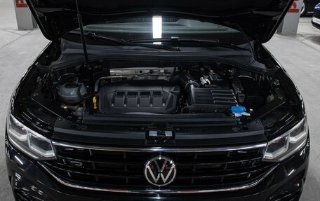 Volkswagen Tiguan II, 2021 год, 4 198 000 рублей, 9 фотография