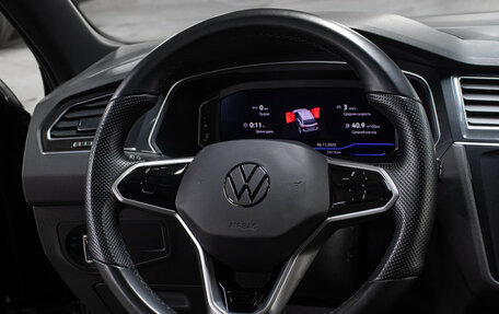 Volkswagen Tiguan II, 2021 год, 4 198 000 рублей, 16 фотография