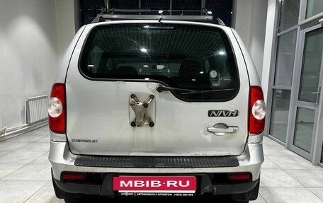 Chevrolet Niva I рестайлинг, 2010 год, 250 000 рублей, 6 фотография