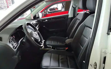 Volkswagen T-Roc I, 2022 год, 1 389 047 рублей, 7 фотография