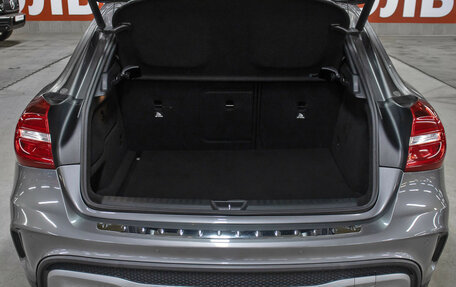 Mercedes-Benz GLA, 2015 год, 1 998 000 рублей, 10 фотография