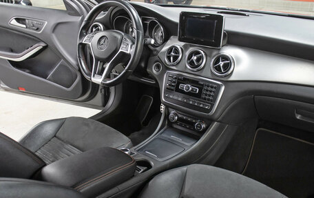 Mercedes-Benz GLA, 2015 год, 1 998 000 рублей, 11 фотография