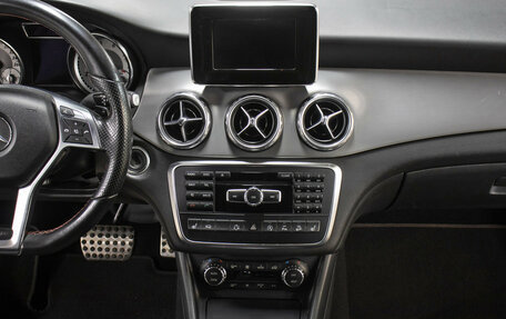 Mercedes-Benz GLA, 2015 год, 1 998 000 рублей, 15 фотография