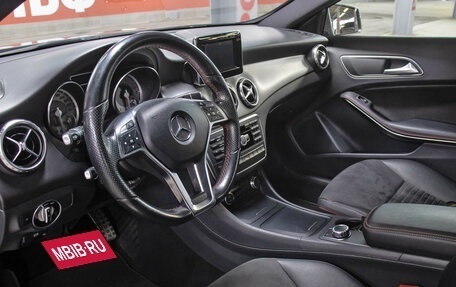 Mercedes-Benz GLA, 2015 год, 1 998 000 рублей, 16 фотография