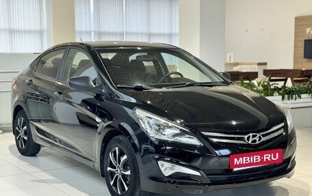 Hyundai Solaris II рестайлинг, 2015 год, 899 000 рублей, 3 фотография