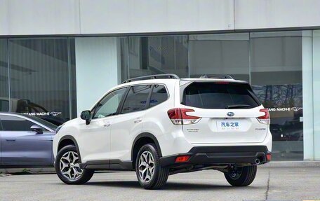 Subaru Forester, 2024 год, 4 357 001 рублей, 6 фотография