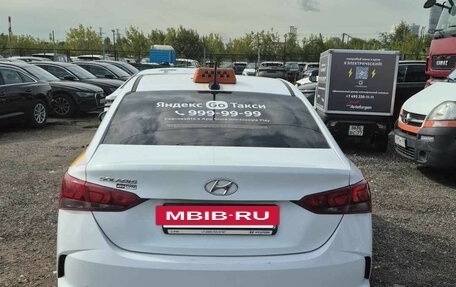 Hyundai Solaris II рестайлинг, 2022 год, 1 000 000 рублей, 8 фотография