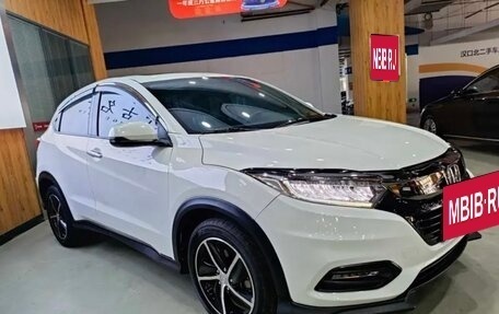 Honda Vezel, 2022 год, 1 637 000 рублей, 1 фотография
