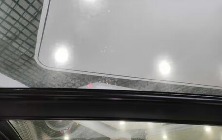 Honda Vezel, 2022 год, 1 637 000 рублей, 10 фотография