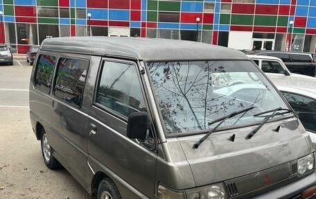 Mitsubishi Delica III, 1991 год, 400 000 рублей, 1 фотография