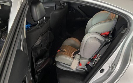 Toyota Avensis III рестайлинг, 2010 год, 1 180 000 рублей, 15 фотография