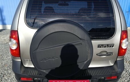 Chevrolet Niva I рестайлинг, 2013 год, 550 000 рублей, 3 фотография