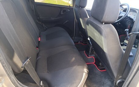 Chevrolet Niva I рестайлинг, 2013 год, 550 000 рублей, 14 фотография