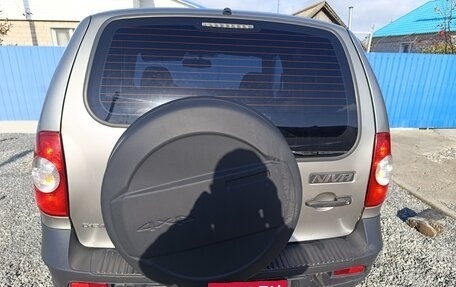 Chevrolet Niva I рестайлинг, 2013 год, 550 000 рублей, 16 фотография