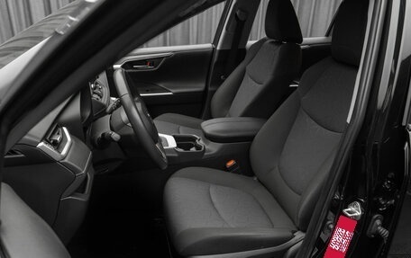 Toyota RAV4, 2020 год, 3 440 000 рублей, 4 фотография