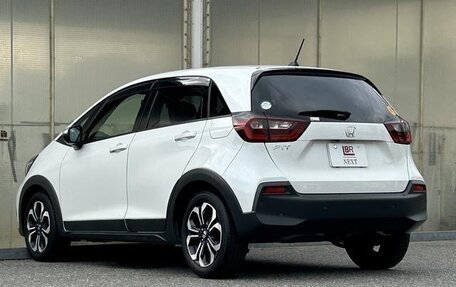 Honda Fit, 2021 год, 900 000 рублей, 7 фотография