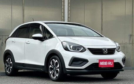 Honda Fit, 2021 год, 900 000 рублей, 3 фотография