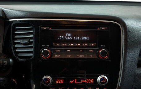 Mitsubishi Outlander III рестайлинг 3, 2022 год, 2 400 000 рублей, 27 фотография