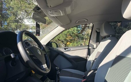 Volkswagen Tiguan I, 2010 год, 490 000 рублей, 10 фотография