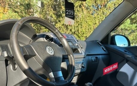 Volkswagen Tiguan I, 2010 год, 490 000 рублей, 12 фотография