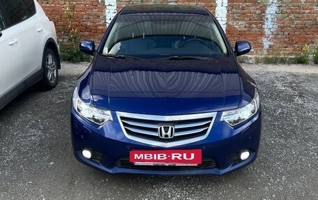 Honda Accord VIII рестайлинг, 2011 год, 1 550 000 рублей, 10 фотография
