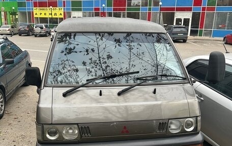 Mitsubishi Delica III, 1991 год, 400 000 рублей, 2 фотография