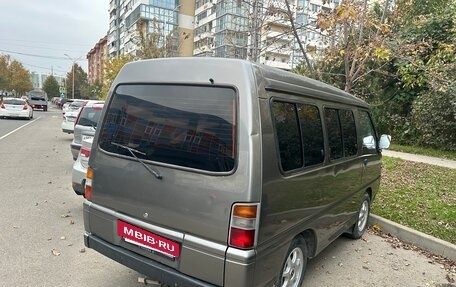 Mitsubishi Delica III, 1991 год, 400 000 рублей, 5 фотография