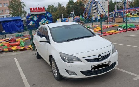 Opel Astra J, 2011 год, 600 000 рублей, 6 фотография