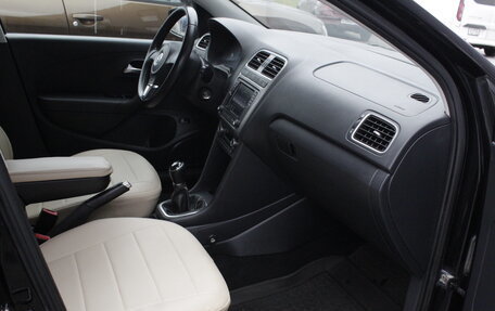 Volkswagen Polo VI (EU Market), 2015 год, 890 000 рублей, 8 фотография